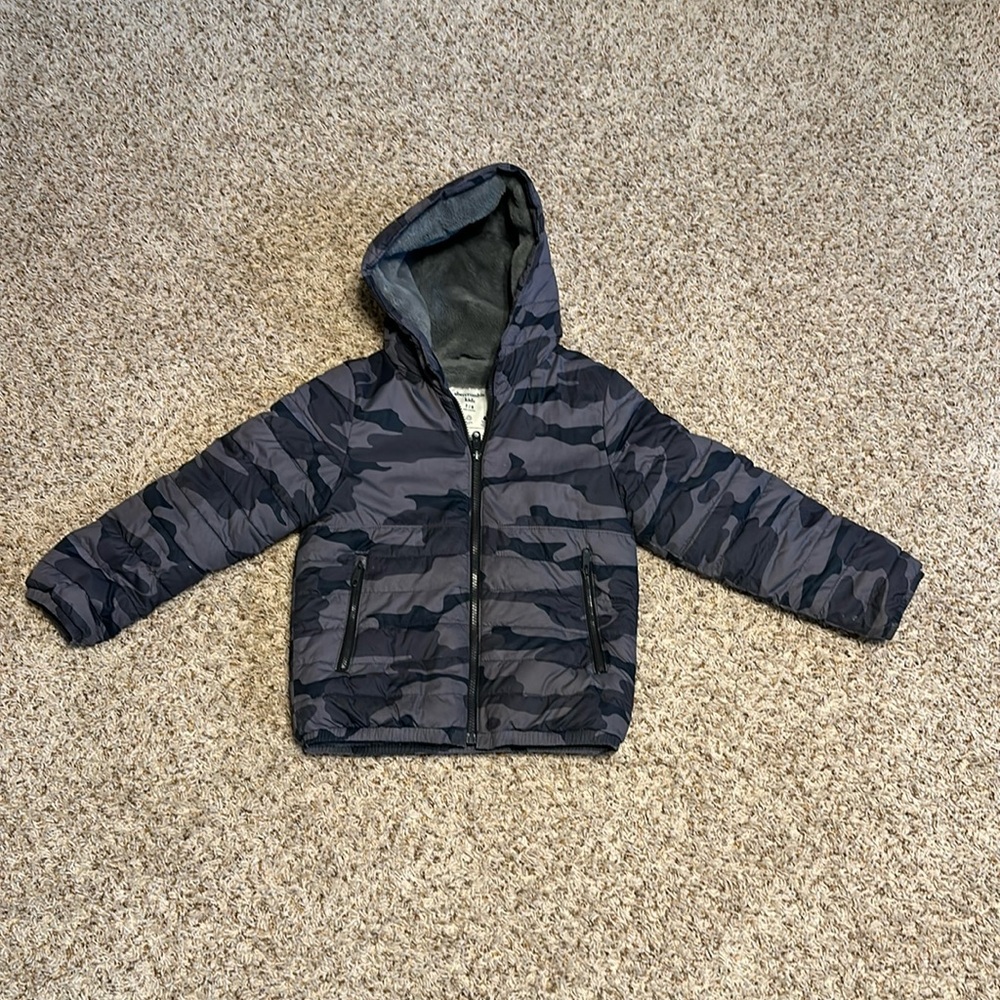 Abercrombie kids performance puffer coat size 7/8